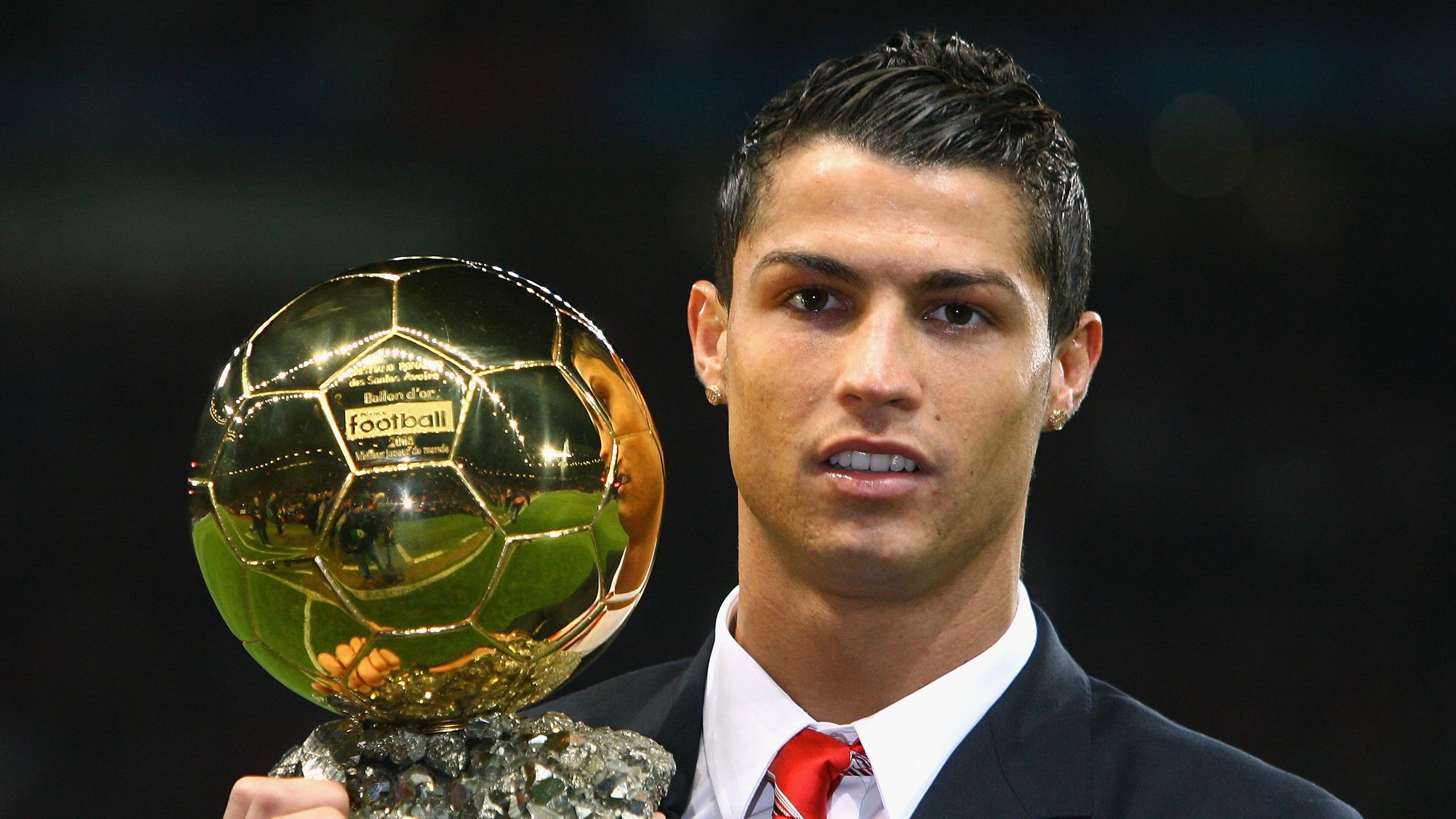 《英雄联盟》全球预选正式开启,冠军悬念再度升温!